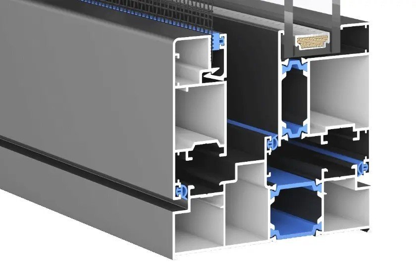 Thermally broken aluminium profile with the polyamide bridge